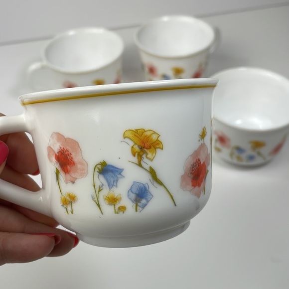 Acropal France Spring Flower Cups Set of 4 - Picture 5 of 10